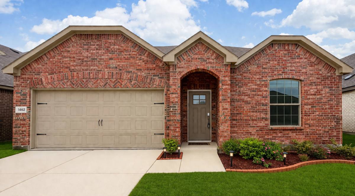 House for rent at 1462 Everett Gardens Way, Forney, TX 75126