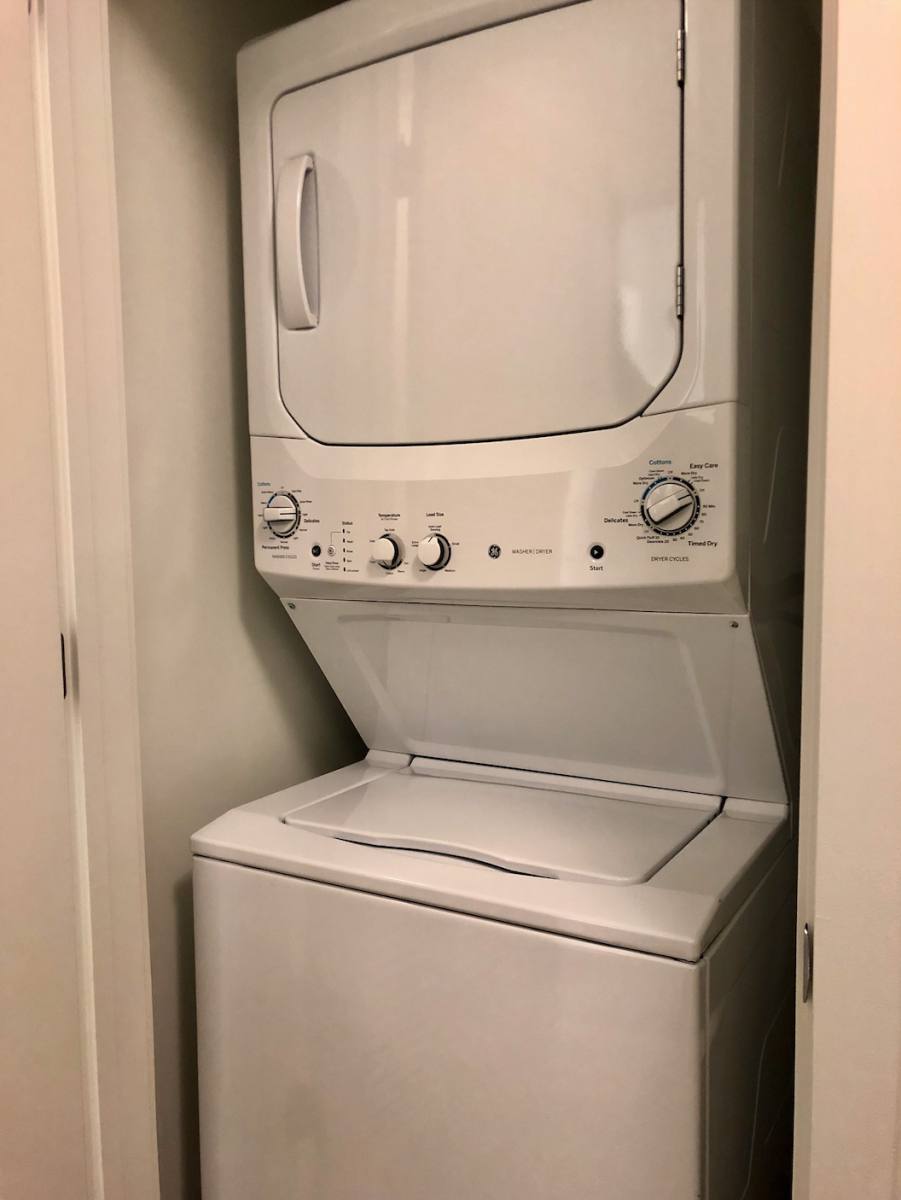Apartment for rent at 150 Superior, Chicago, IL 60654