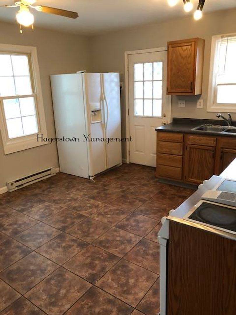 House for rent at 350 Central Ave, Hagerstown, MD 21740