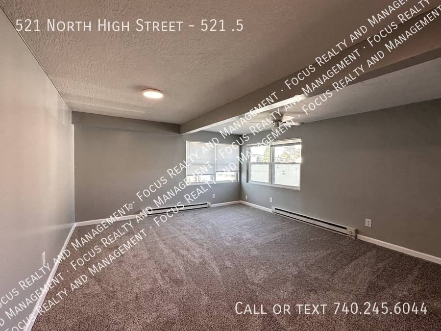 Apartment for rent at 521 N High St #5, Lancaster, OH 43130
