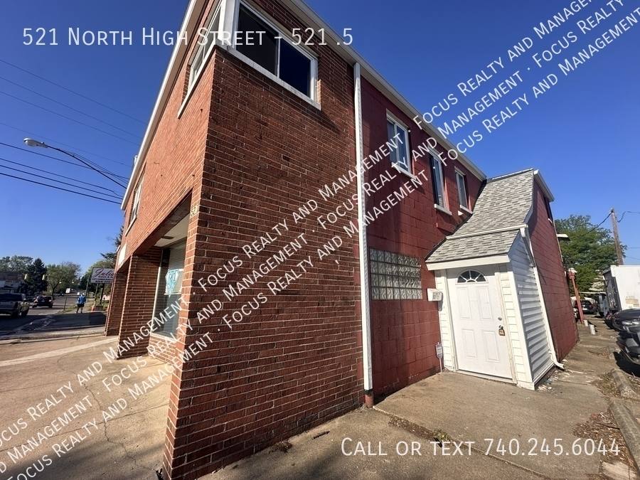 Apartment for rent at 521 N High St #5, Lancaster, OH 43130