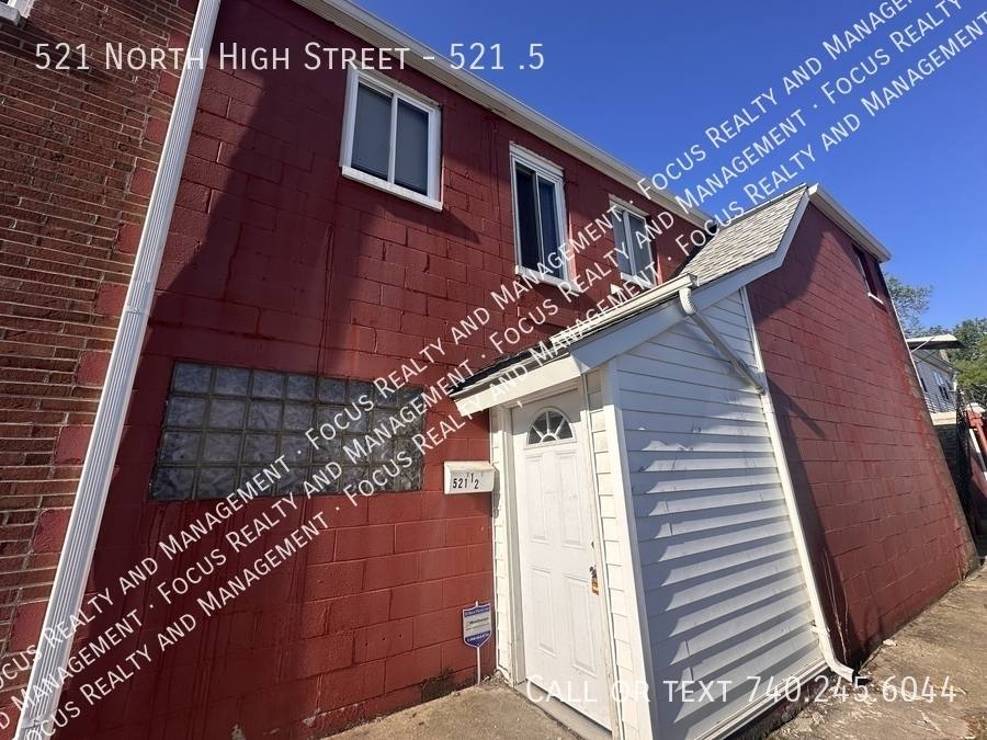 Apartment for rent at 521 N High St #5, Lancaster, OH 43130