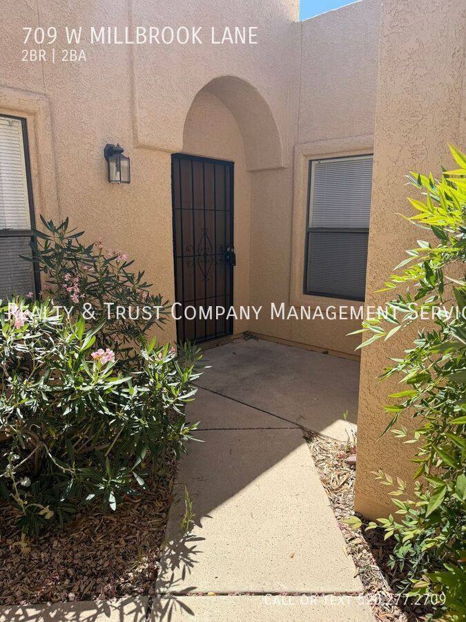 Townhouse for rent at 709 W Millbrook Lane, Tucson, AZ 85704