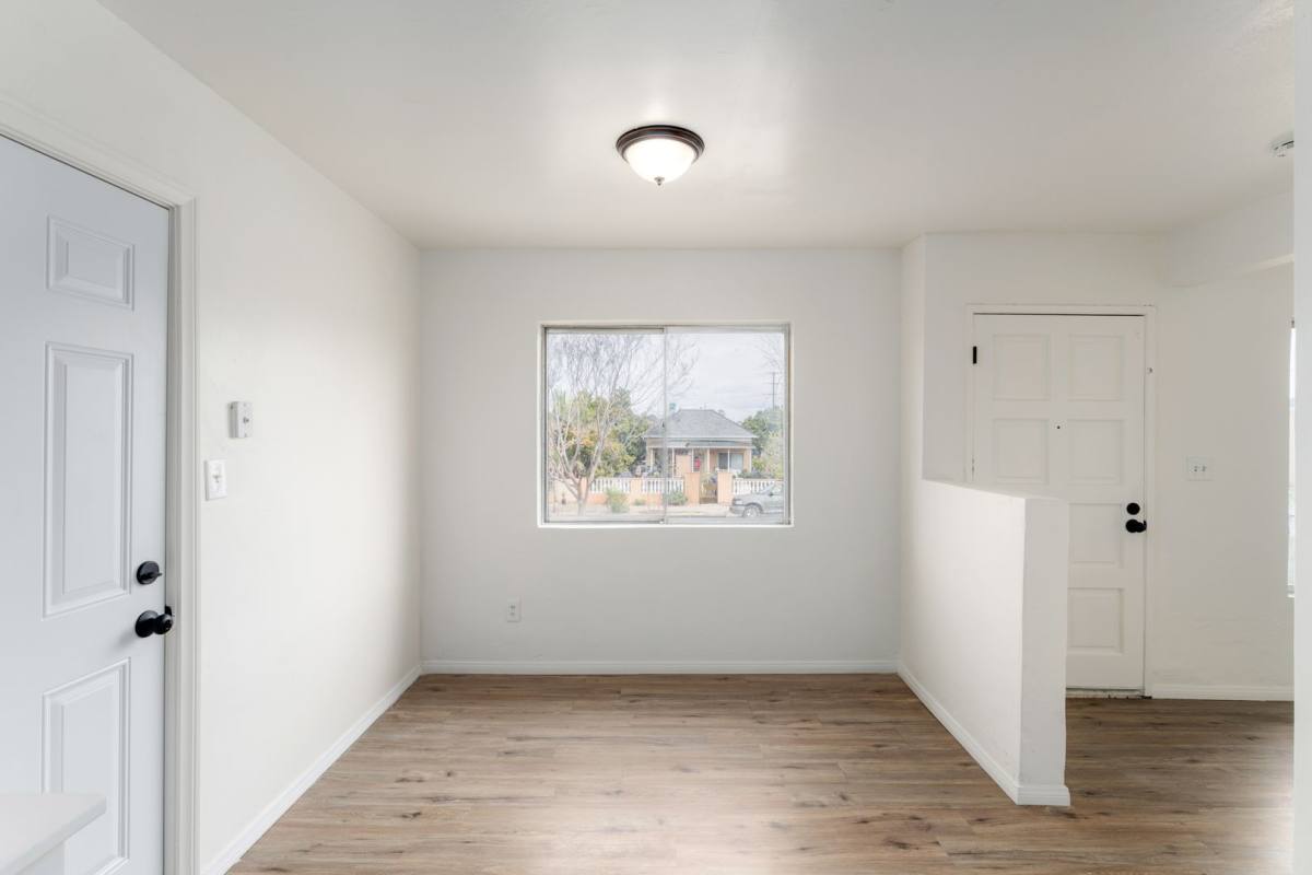 Apartment for rent at 2085 Franklin, San Diego, CA 92113