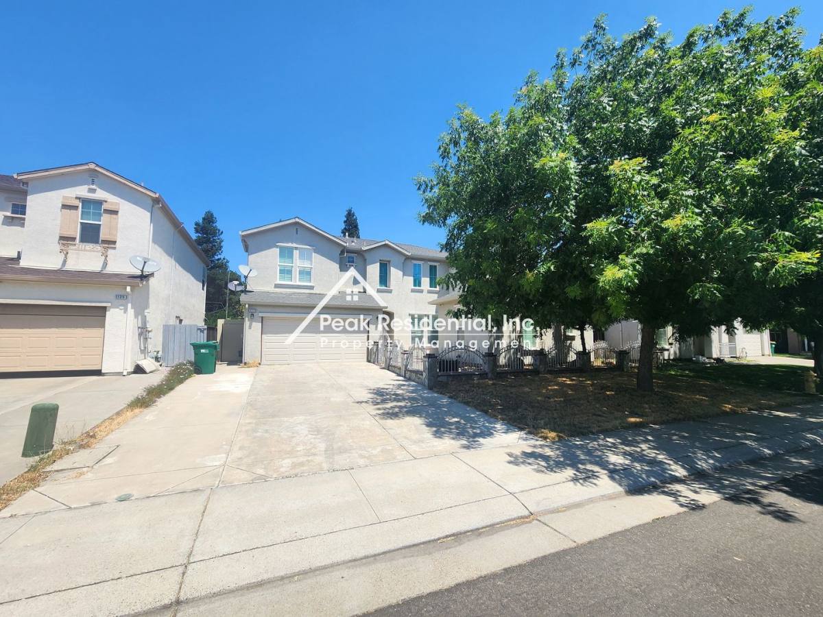 House for rent at 1119 Green Ridge Dr, Stockton, CA 95209