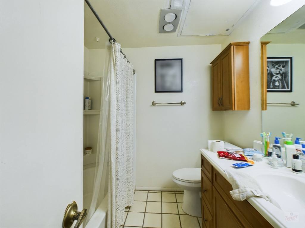 Condo for rent at 806 W 24th St #131, Austin, TX 78705