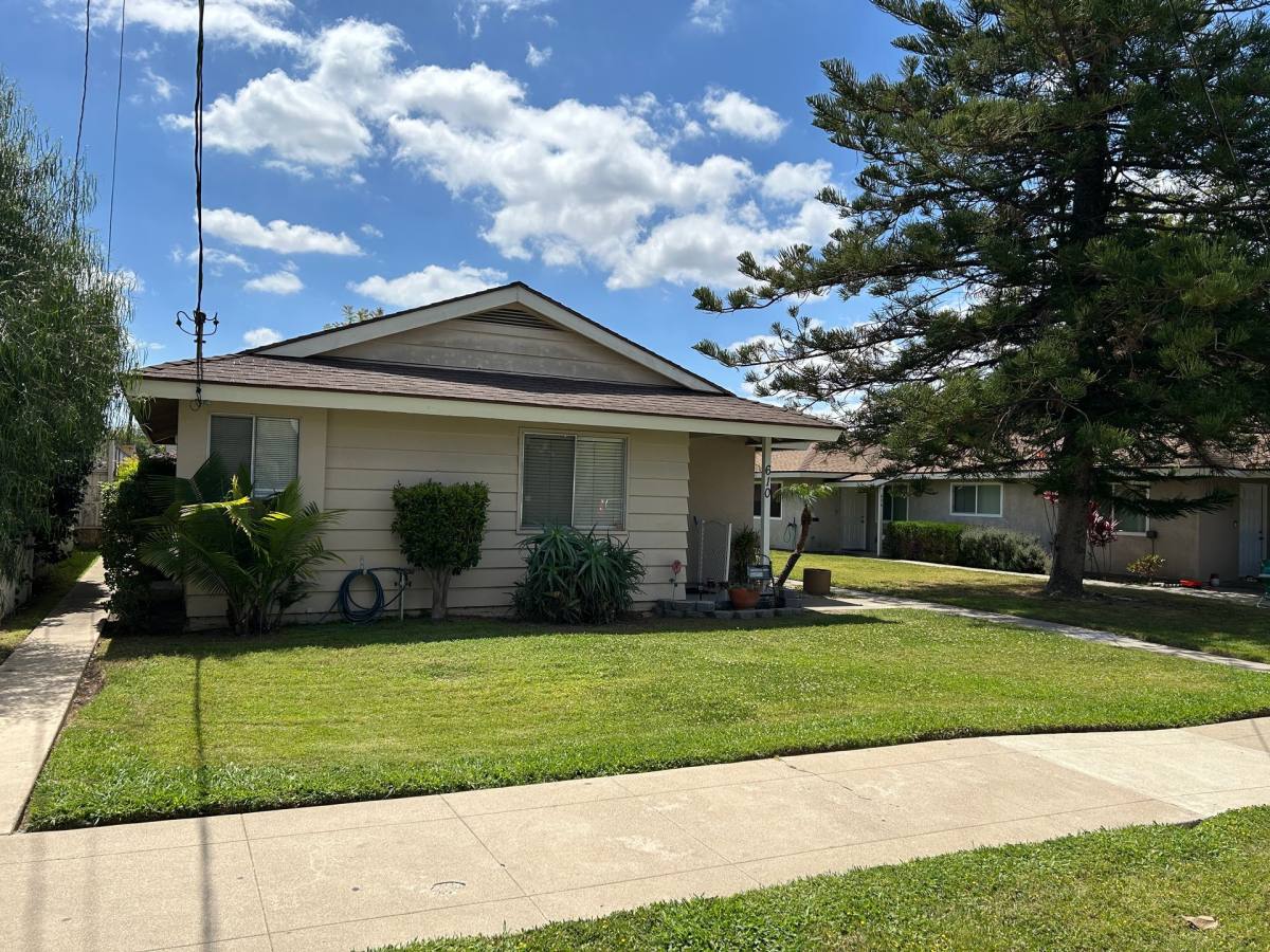 House for rent at 610 E Palmyra Ave, Orange, CA 92866