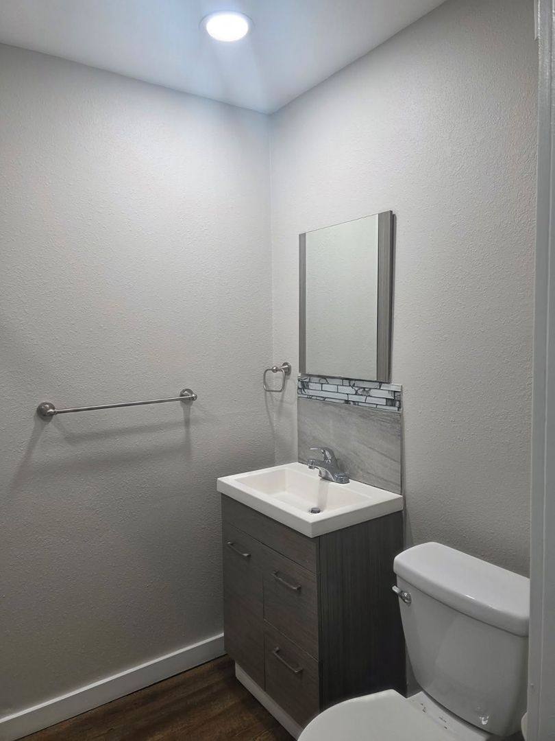 House for rent at 517 N Main St, Sand Springs, OK 74063