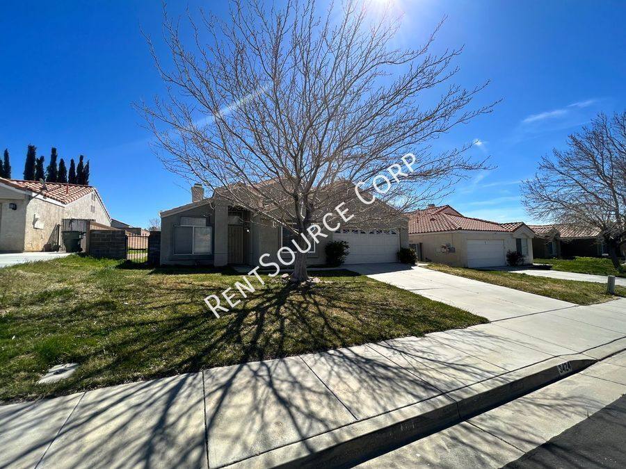 House for rent at 3424 Amber St, Rosamond, CA 93560