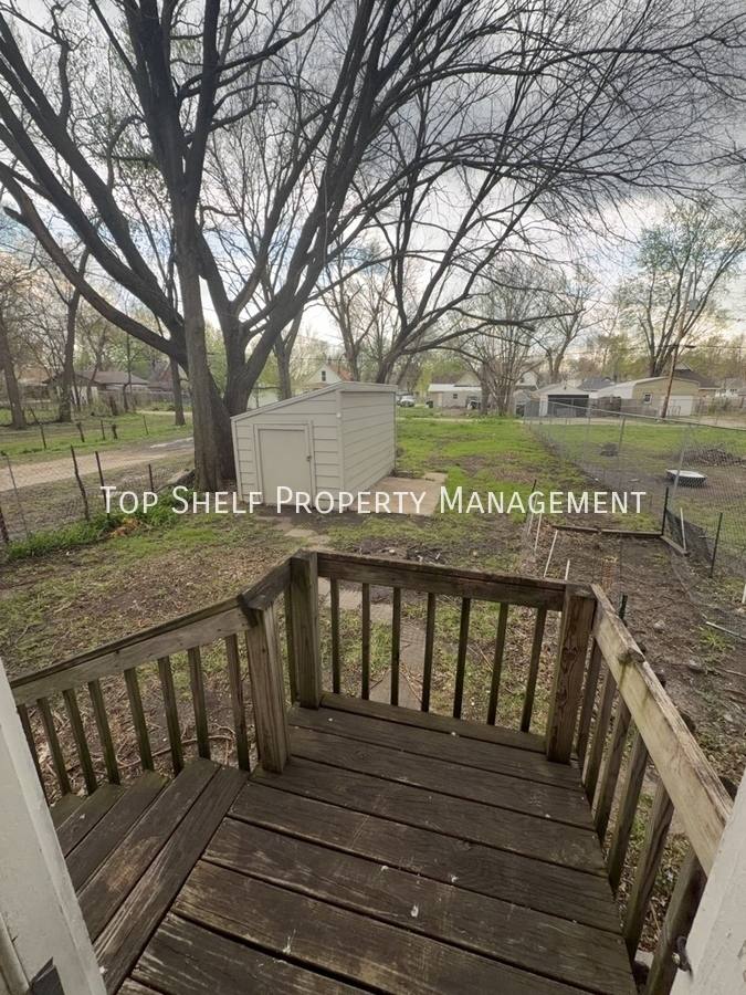 House for rent at 1713 Lyon St, Des Moines, IA 50316