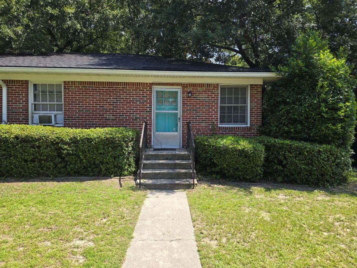 Apartment for rent at 766 Augusta St, West Columbia, SC 29169