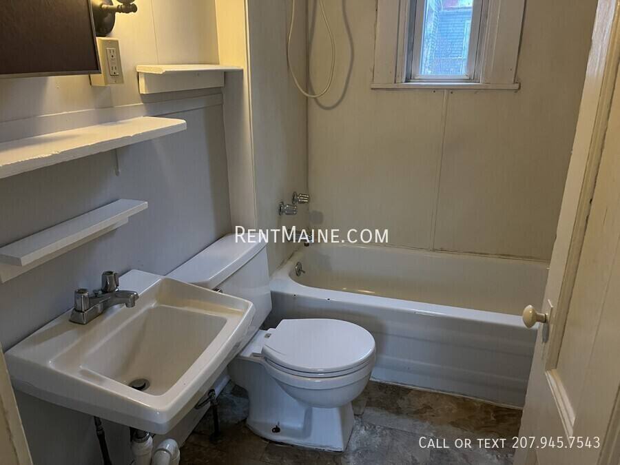 Apartment for rent at 439 Fourth St #3, Old Town, ME 04468