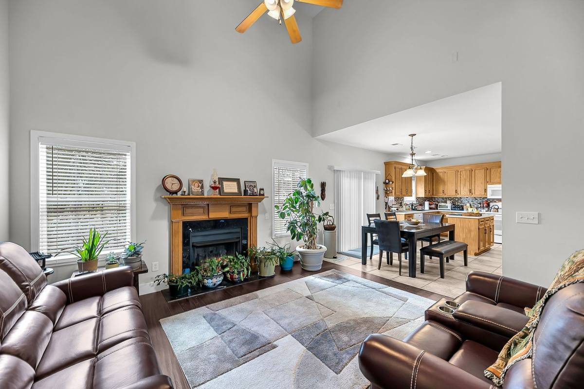 House for rent at 8725 Evangeline Dr N Charleston, North Charleston, SC 29420
