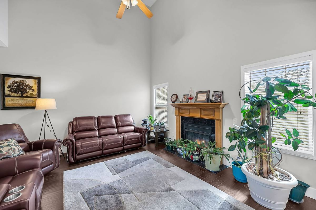 House for rent at 8725 Evangeline Dr N Charleston, North Charleston, SC 29420