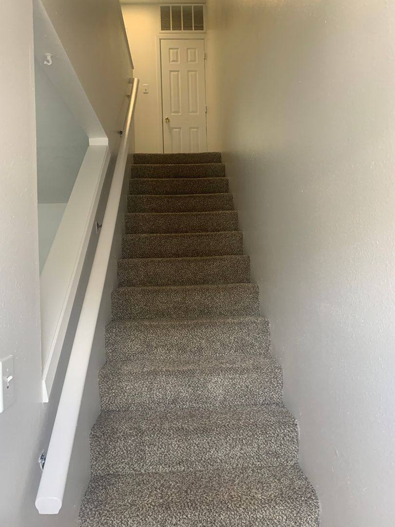 Apartment for rent at 12120 Candelaria Rd NE, Albuquerque, NM 87112