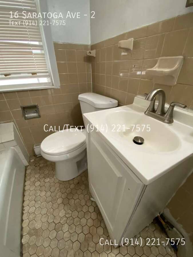 Apartment for rent at 16 Saratoga Ave #2, Yonkers, NY 10705