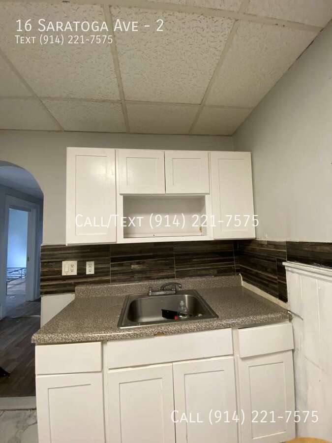 Apartment for rent at 16 Saratoga Ave #2, Yonkers, NY 10705