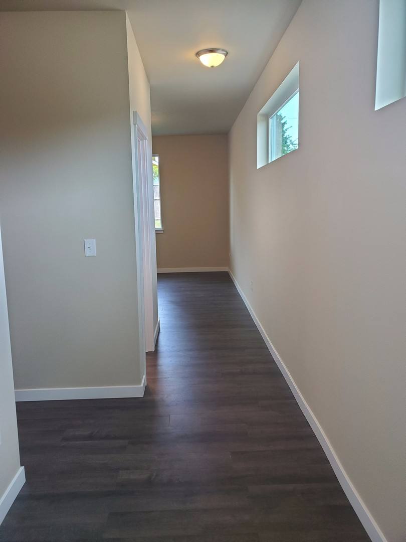 Townhouse for rent at 1917 Ahlers Ave, Centralia, WA 98531
