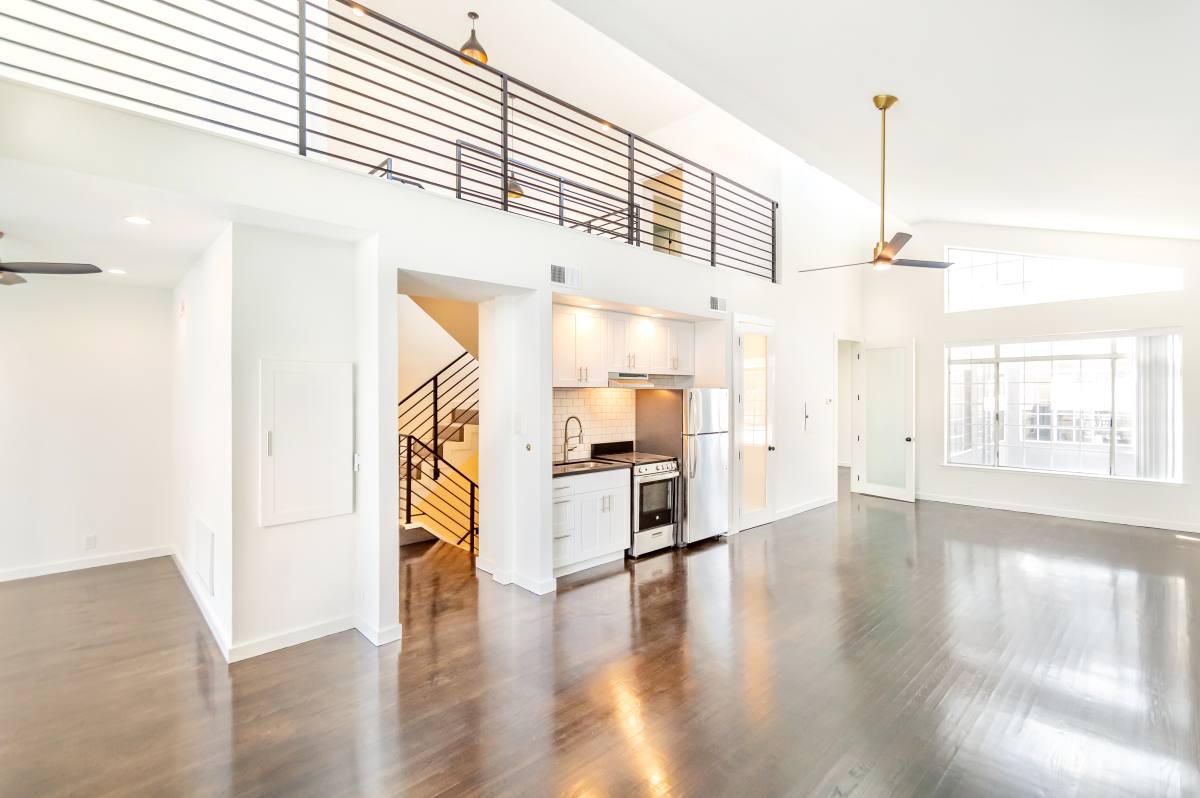 Apartment for rent at 30 Washburn #3, San Francisco, CA 94103