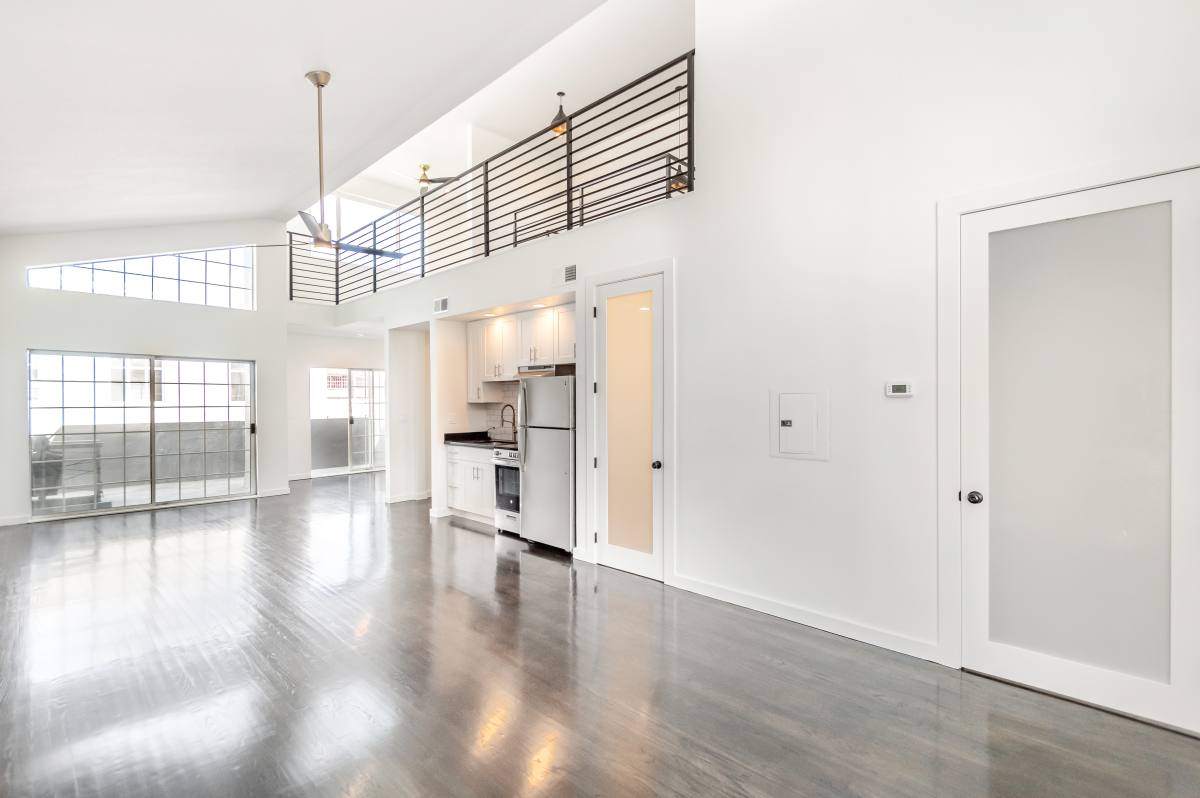 Apartment for rent at 30 Washburn #3, San Francisco, CA 94103