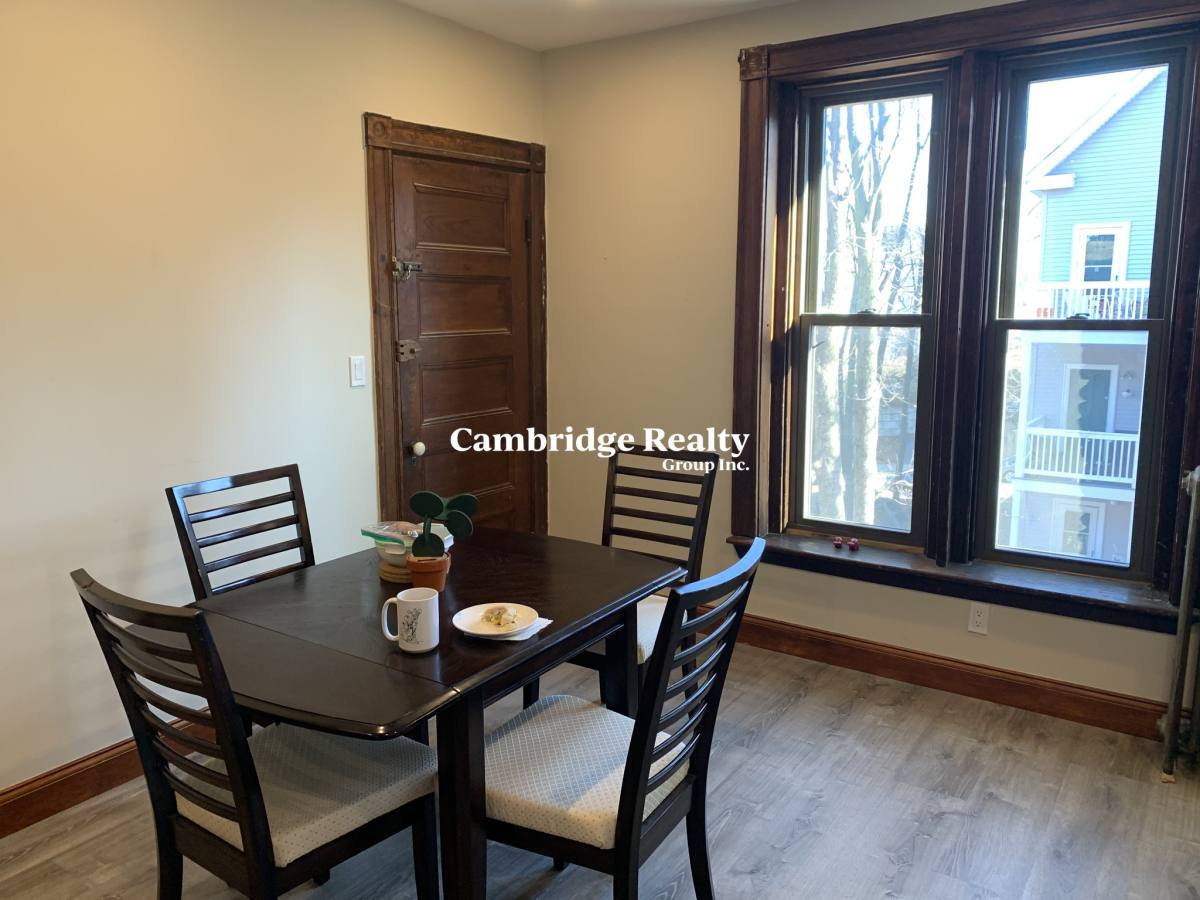 House for rent at 174 Saint Alphonsus #3T, Roxbury Crossing, MA 02120