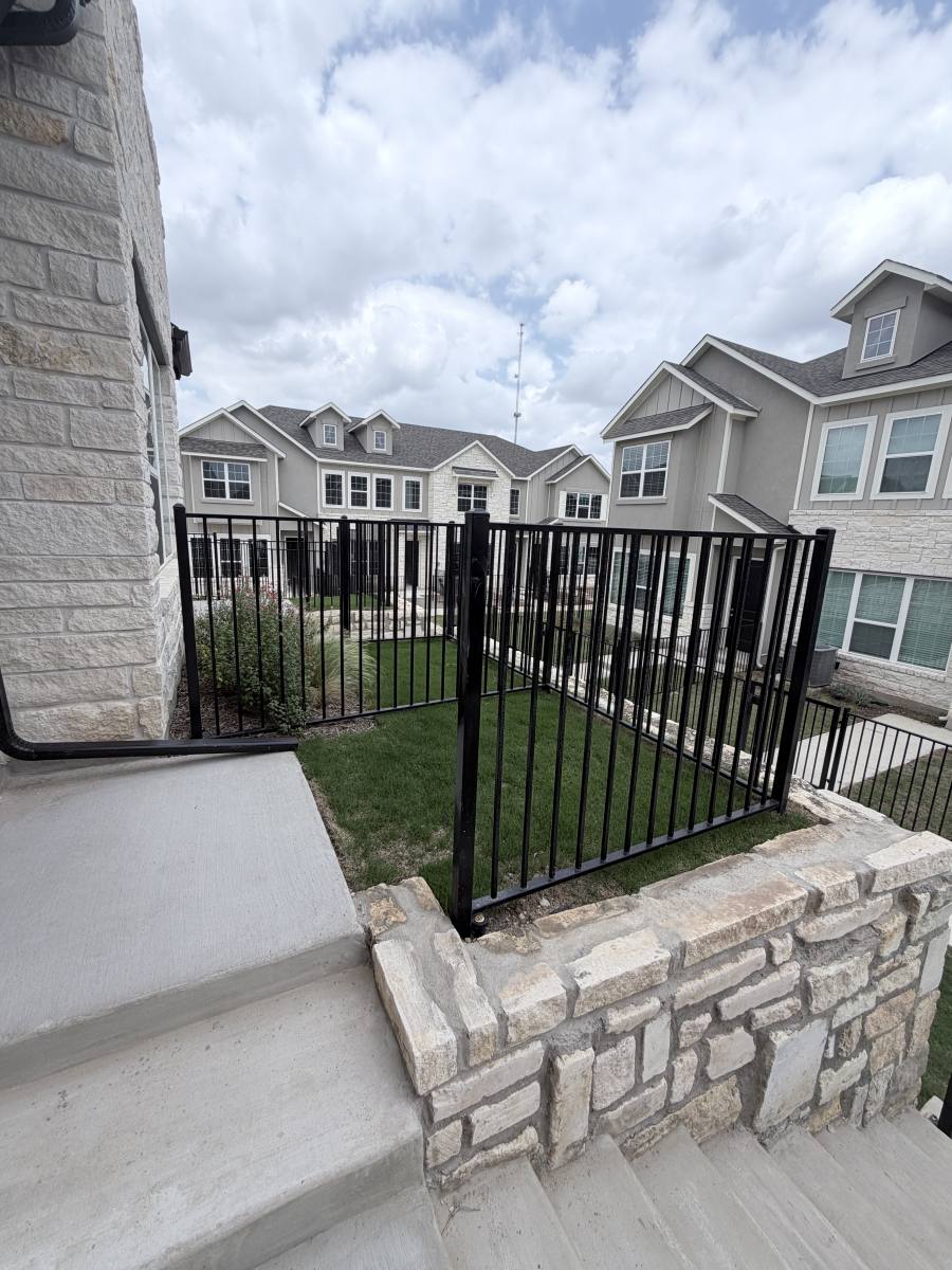 Townhouse for rent at 1211 Foxglove, New Braunfels, TX 78130