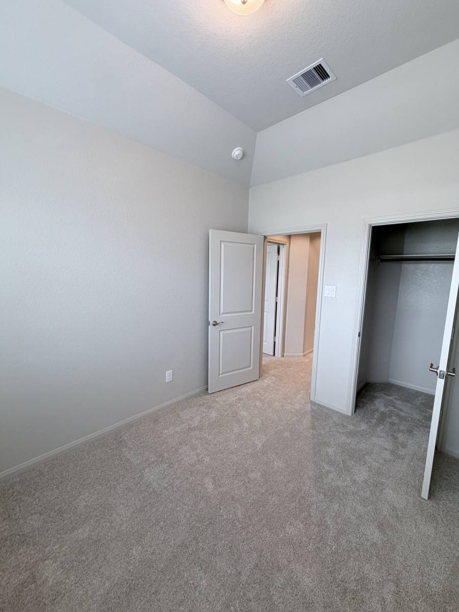 Townhouse for rent at 1422 Copperleaf, New Braunfels, TX 78130