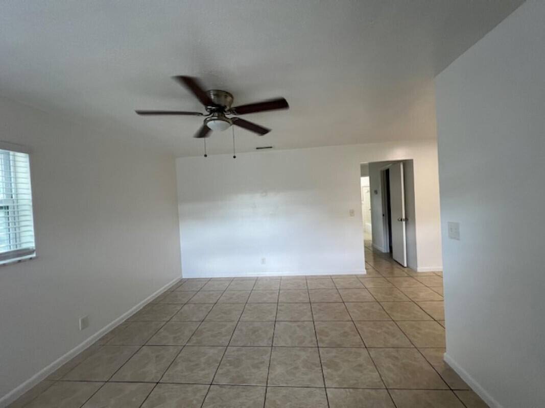 Apartment for rent at 523 S K St #523-5, Lake Worth Beach, FL 33460
