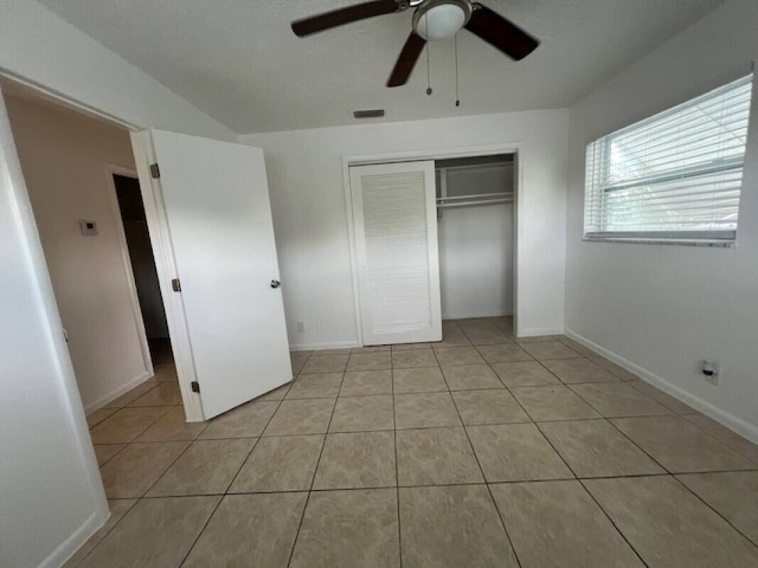 Apartment for rent at 523 S K St #523-5, Lake Worth Beach, FL 33460