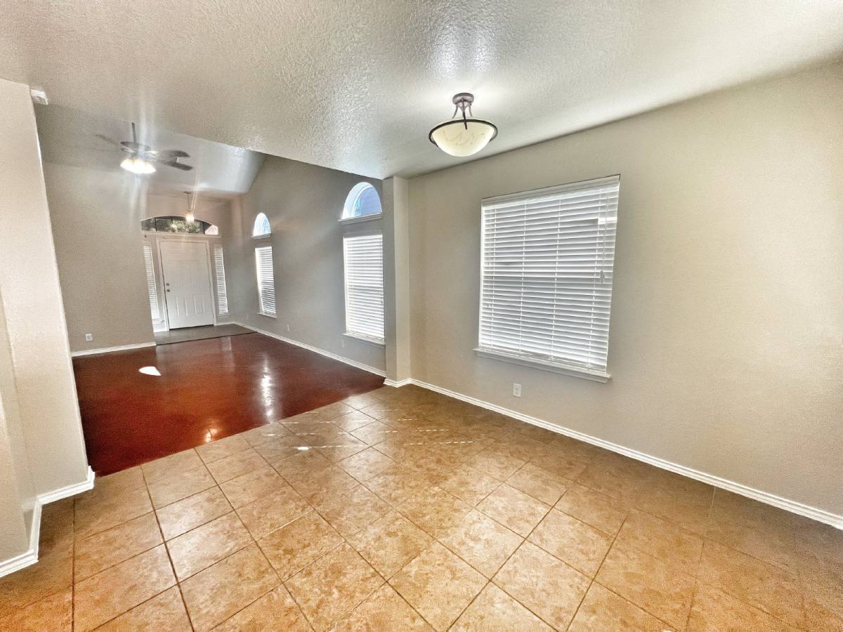 House for rent at 655 Tom Kemp Dr, New Braunfels, TX 78130