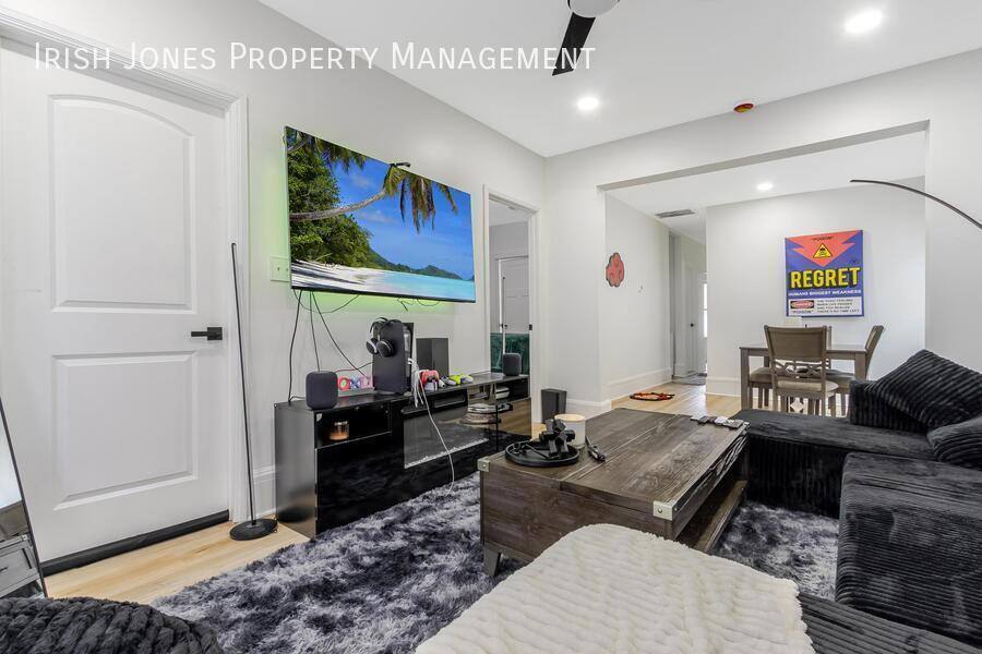 Apartment for rent at 9 W Ave, Buffalo, NY 14201