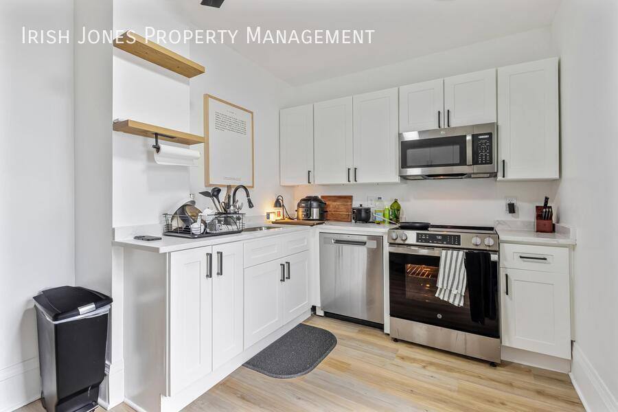 Apartment for rent at 9 W Ave, Buffalo, NY 14201
