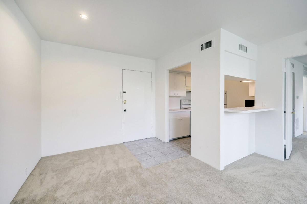 Apartment for rent at 5353 Institute Lane #29, Houston, TX 77005