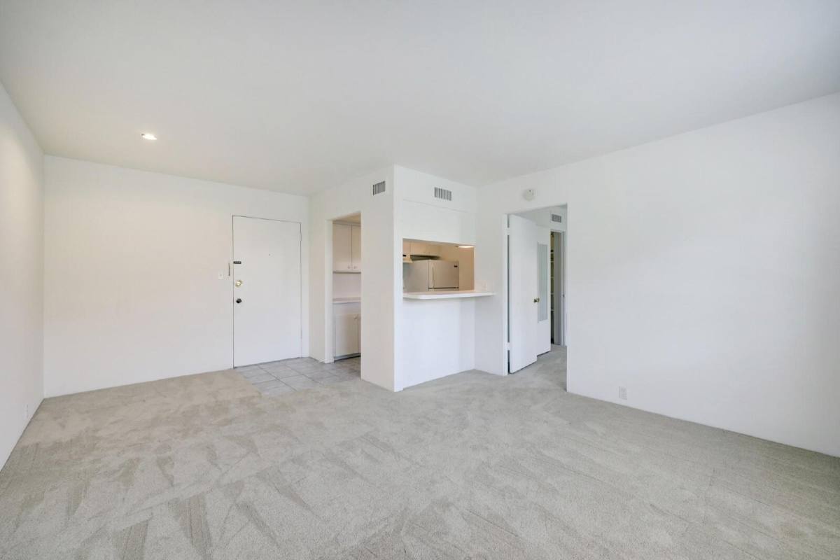Apartment for rent at 5353 Institute Lane #29, Houston, TX 77005