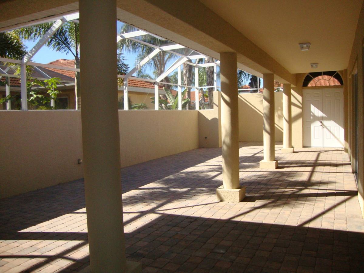 House for rent at 13942 Bently Circle, Fort Myers, FL 33912