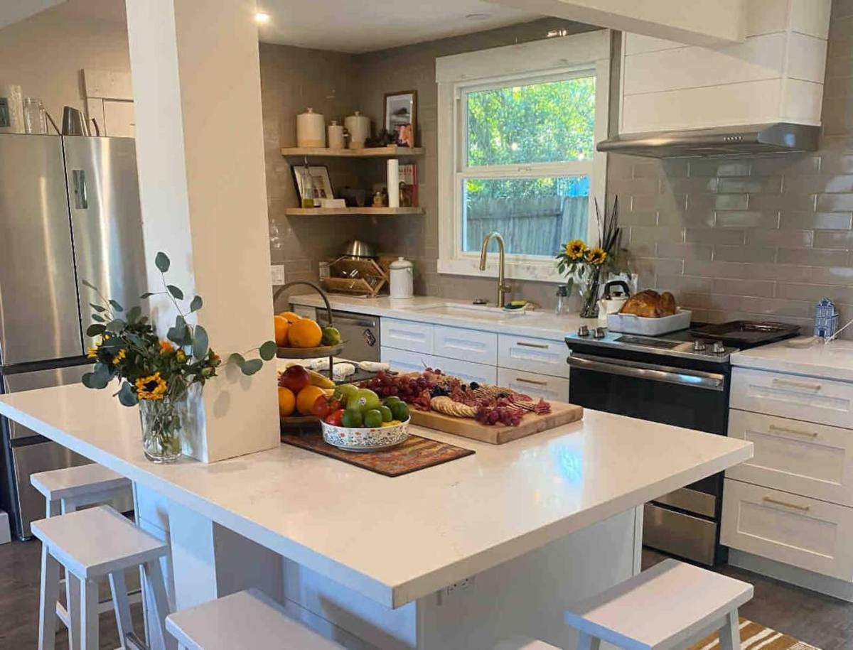 House for rent at 117 Dewitt Ave, Napa, CA 94558