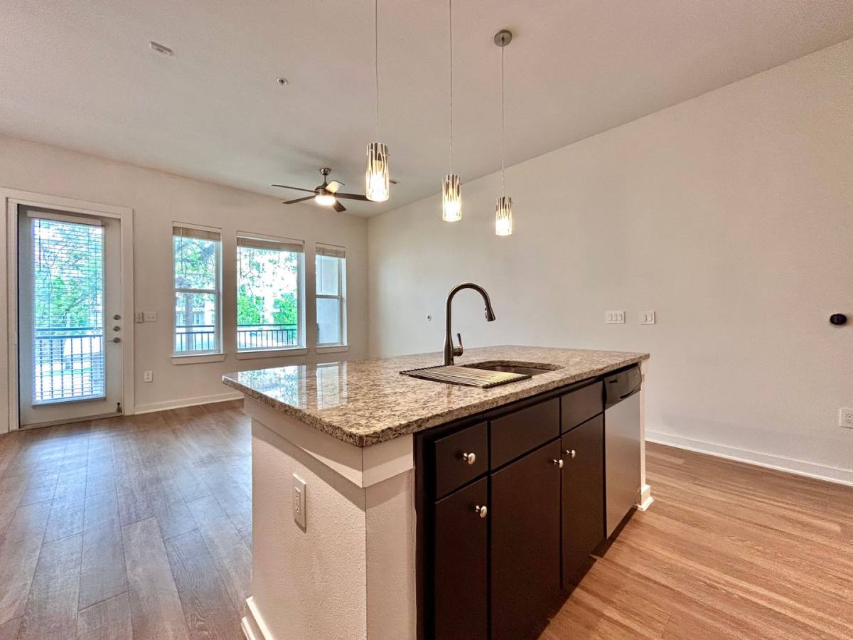 Apartment for rent at 1900 Barton Springs Rd #2007, Austin, TX 78704