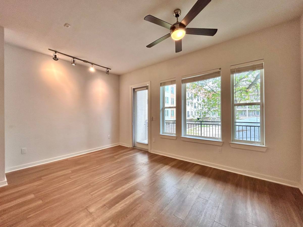 Apartment for rent at 1900 Barton Springs Rd #2007, Austin, TX 78704