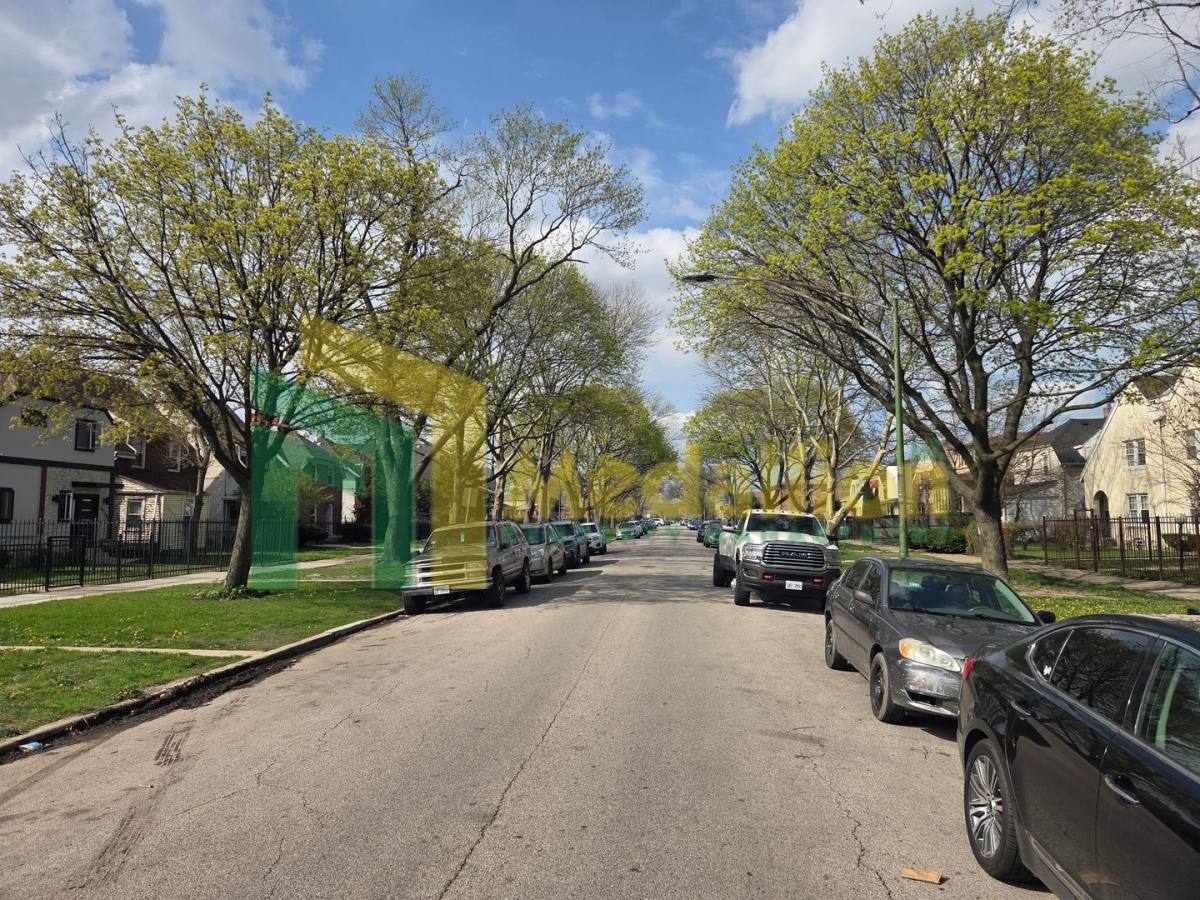 House for rent at 8749 S Wabash Ave, Chicago, IL 60619