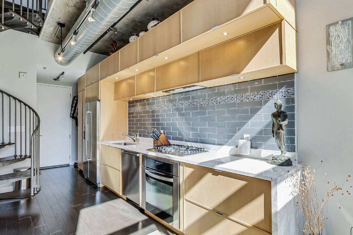Condo for rent at 1515 15th St NW #405-1, Washington, DC 20005