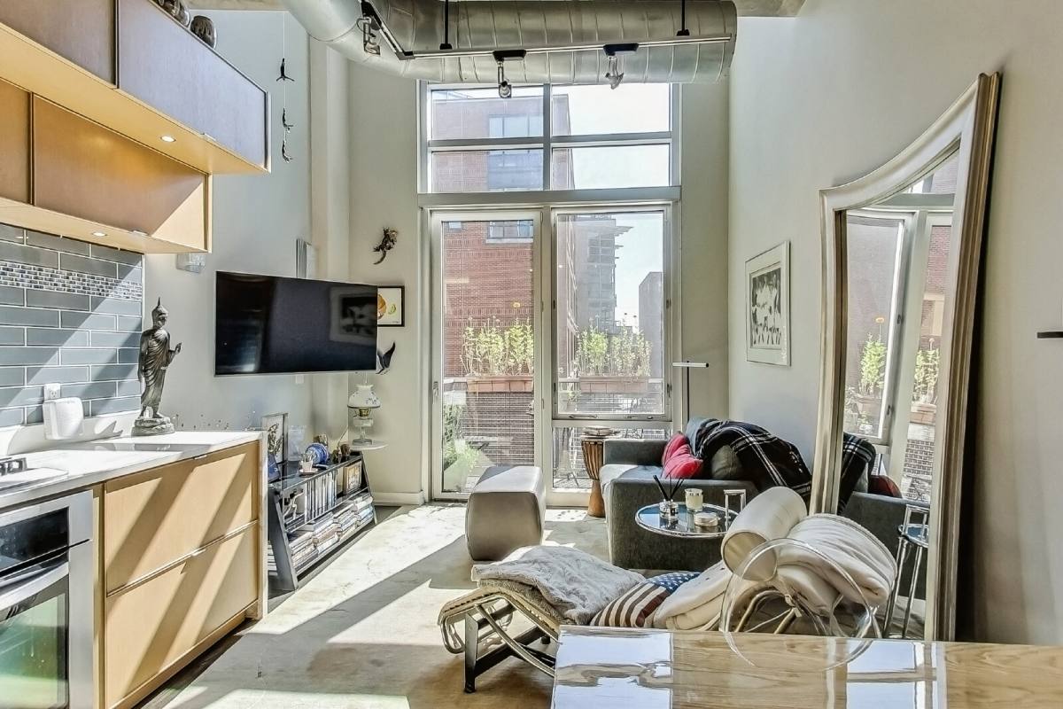 Condo for rent at 1515 15th St NW #405-1, Washington, DC 20005