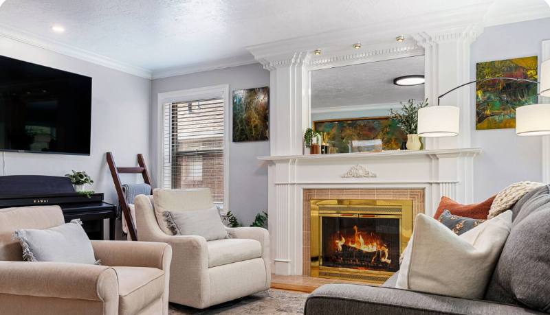 Townhouse for rent at 444 N Oakley St, Salt Lake City, UT 84116