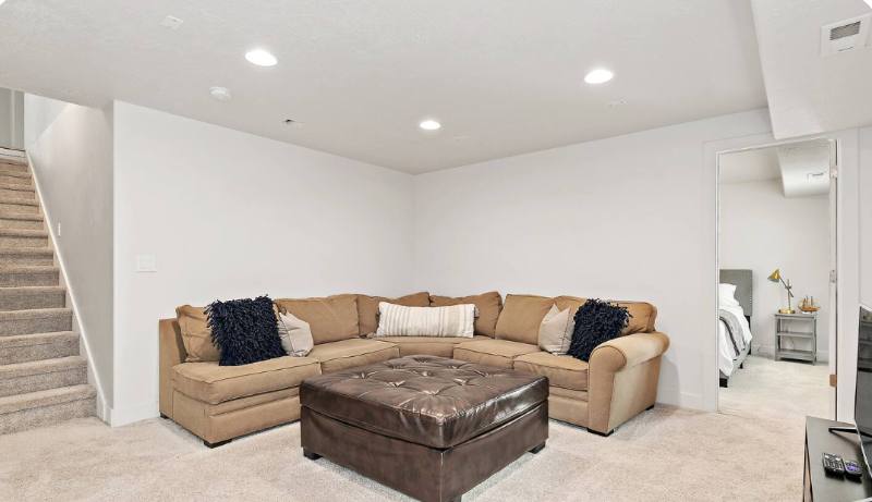 Townhouse for rent at 9721 Fira Lane, South Jordan, UT 84095