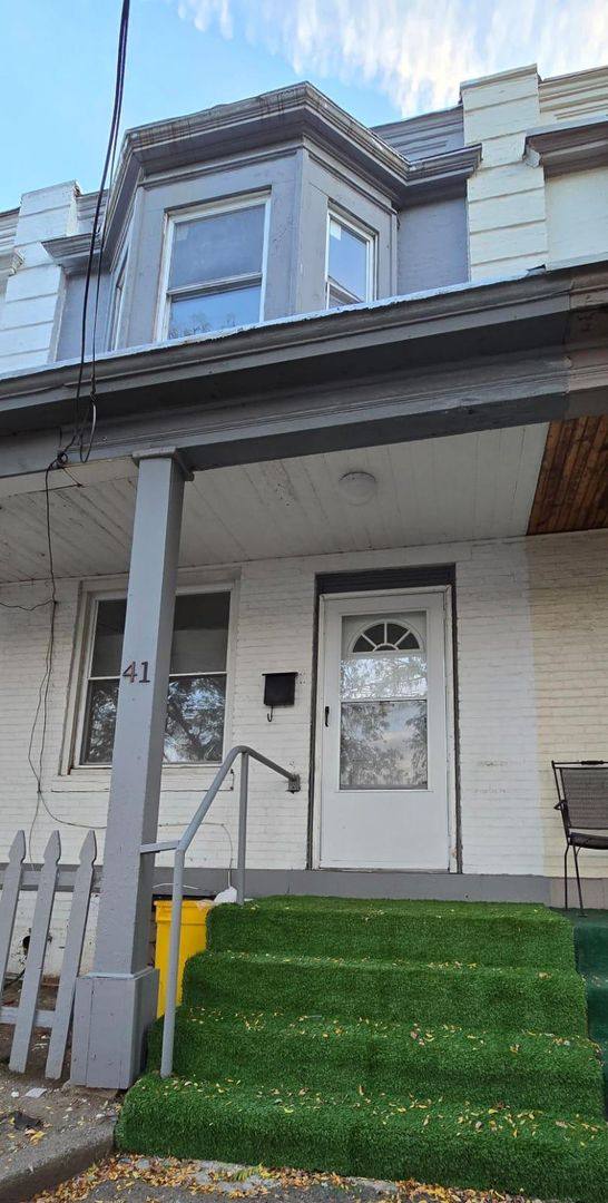 House for rent at 41 Wilkinson Place, Trenton, NJ 08618