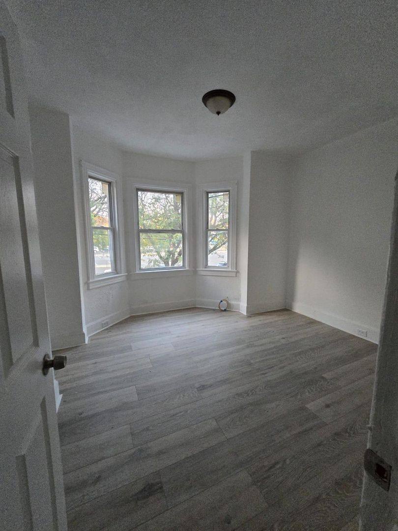 House for rent at 41 Wilkinson Place, Trenton, NJ 08618