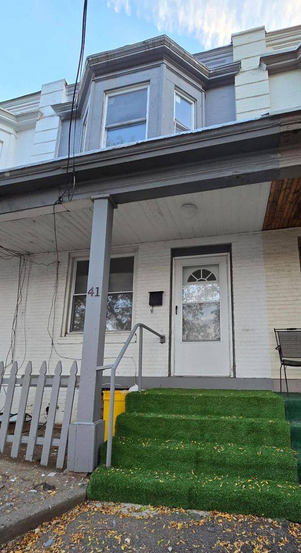 House for rent at 41 Wilkinson Place, Trenton, NJ 08618