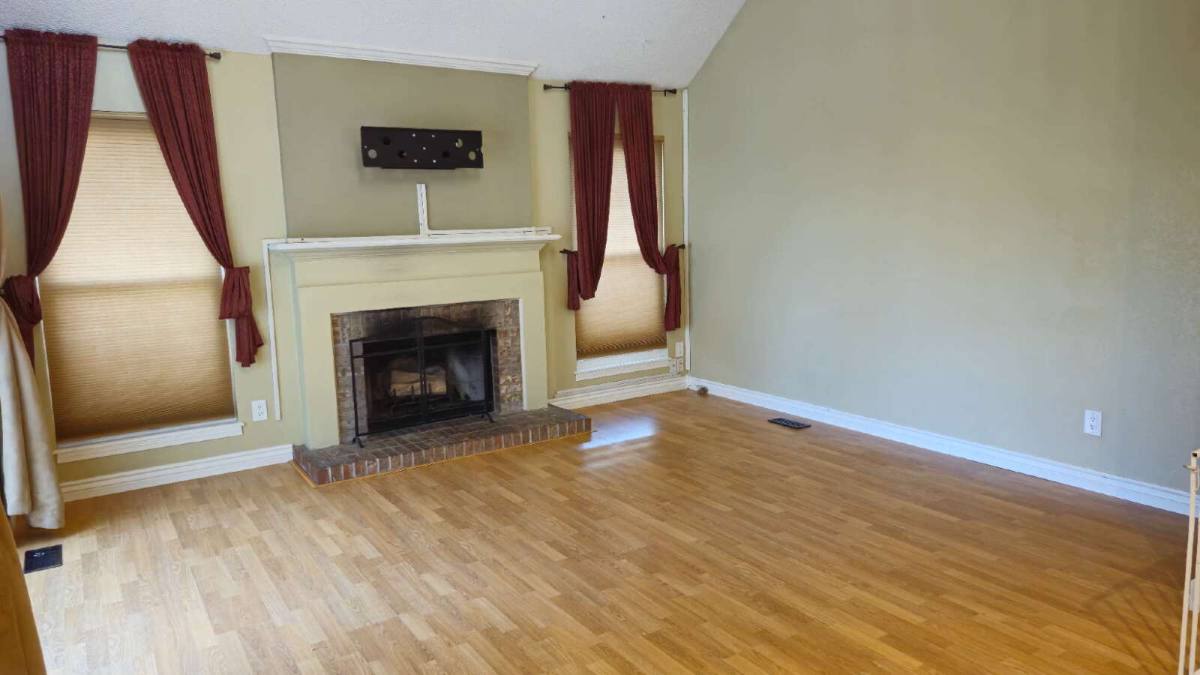 House for rent at 260 Greenway Circle W, Broomfield, CO 80020