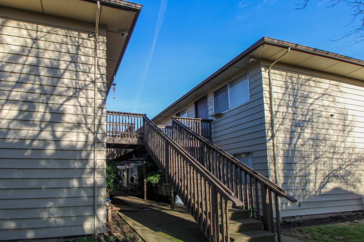 Apartment for rent at 132-168 Sunset Ave N, Salem, OR 97303