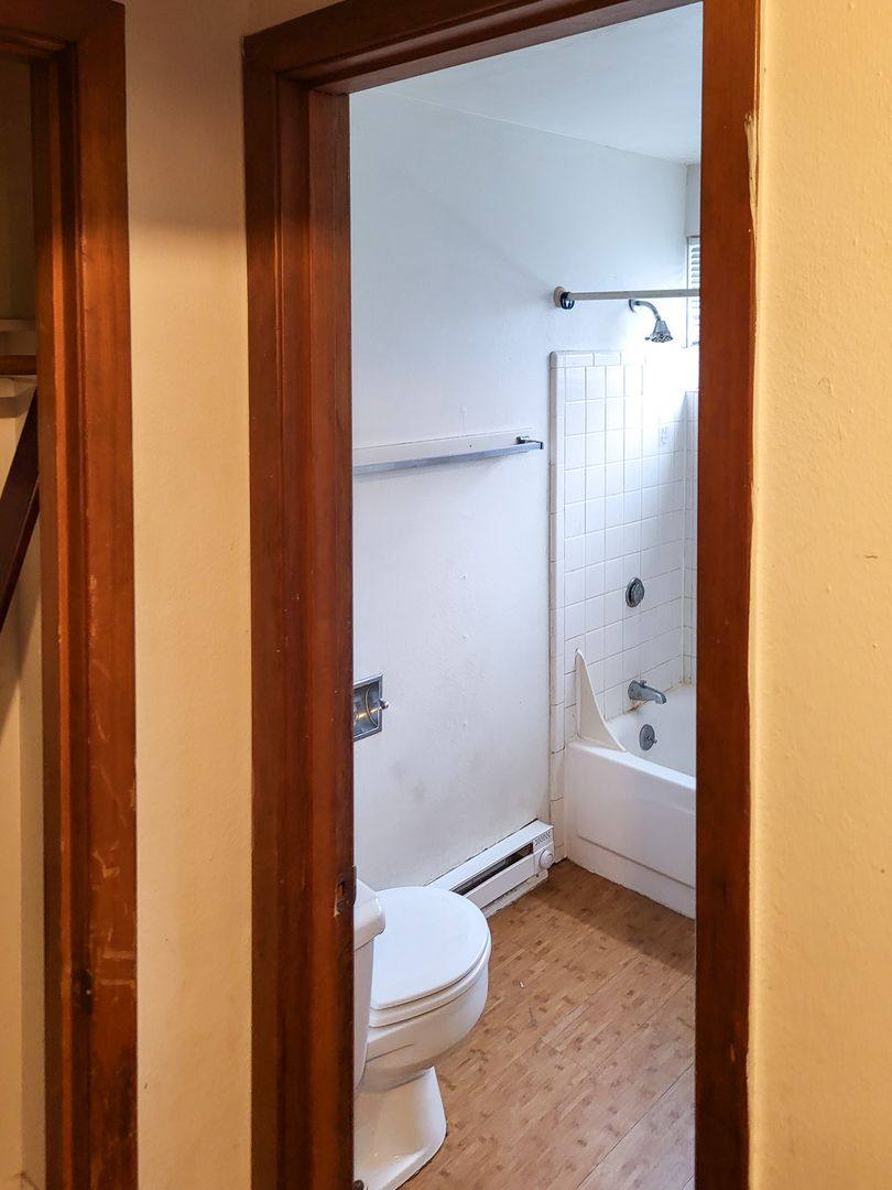 Apartment for rent at 132-168 Sunset Ave N, Salem, OR 97303