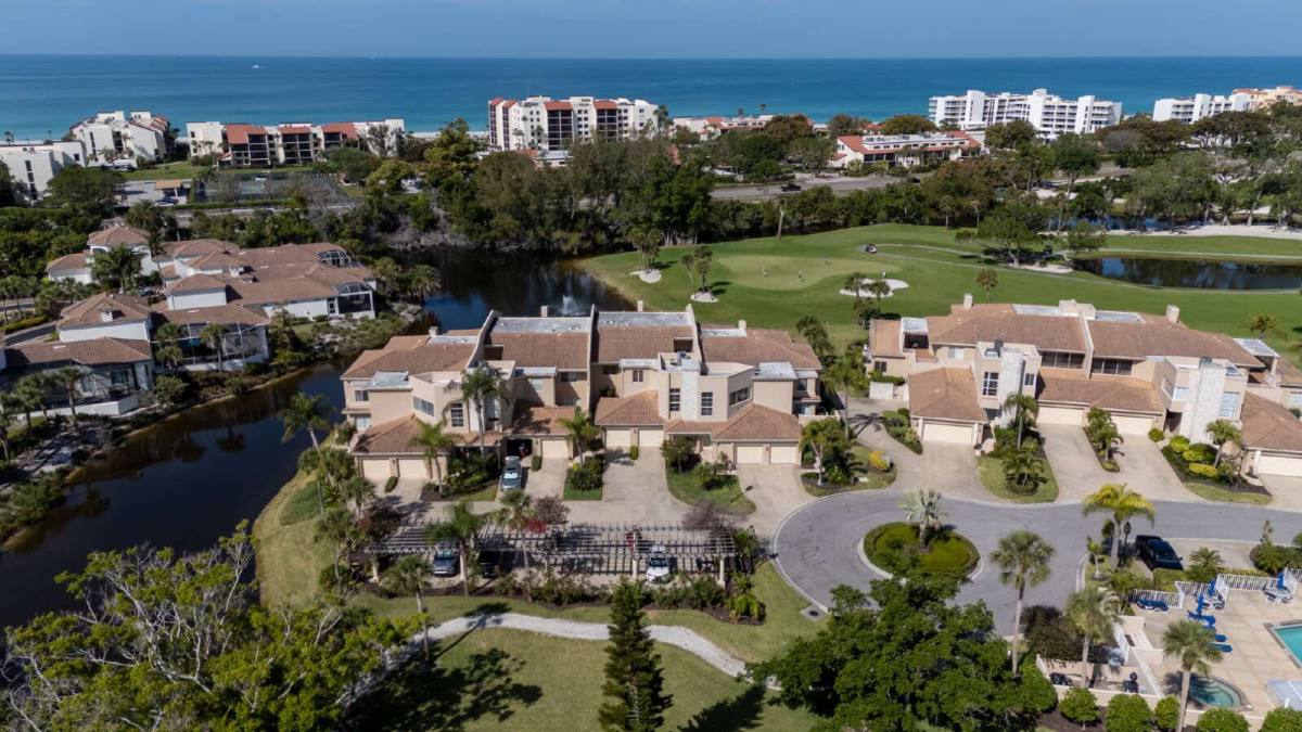 Apartment for rent at 2013 Harbour Links Dr, Longboat Key, FL 34228